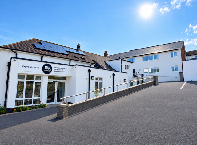 Gow Lodge exterior
